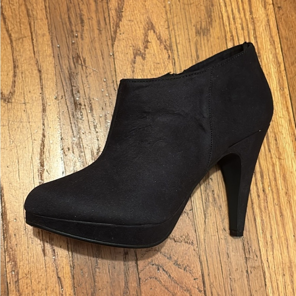 H&M Black Heeled Ankle Boots